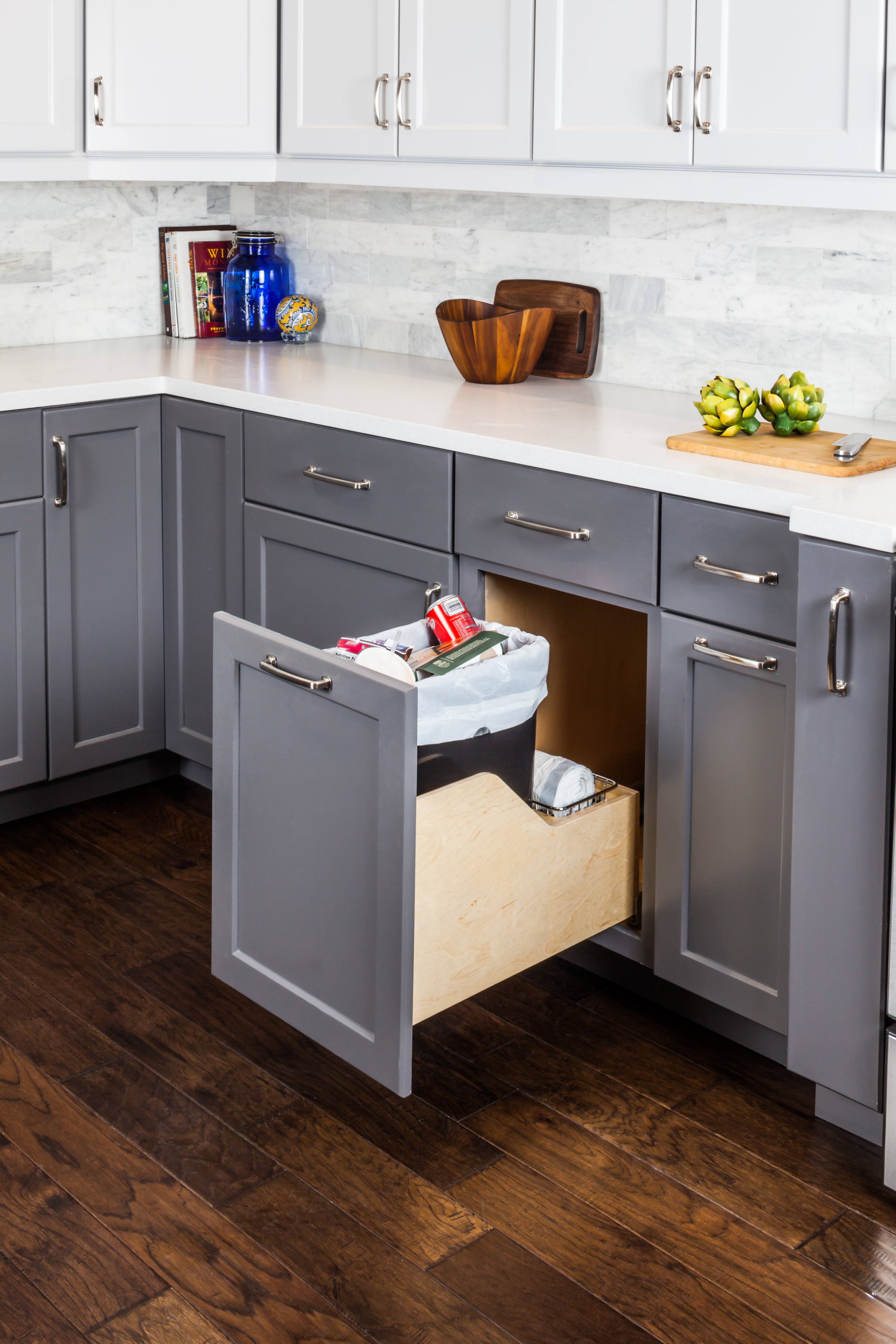 Single 35 Quart Wood Bottom-Mount Soft-close Trashcan Rollout for Door Mounting, Includes One Black Can | KitchBath
